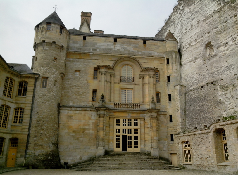 Entrée du château de La Roche-Guyon