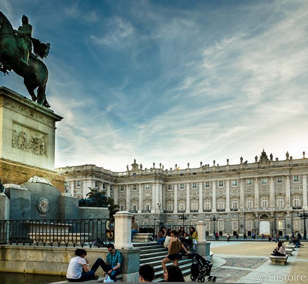 Palais royal de Madrid, "El palacio real"