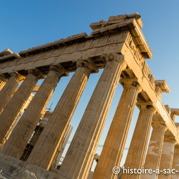 Le Parthénon dédié à la déesse Athéna. Athènes, Grèce