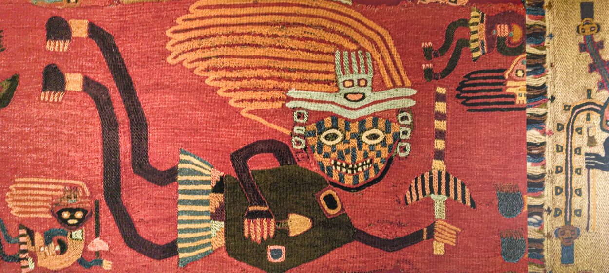 Los extraños ritos funerarios de Paracas, Perú Histoire à sac à dos