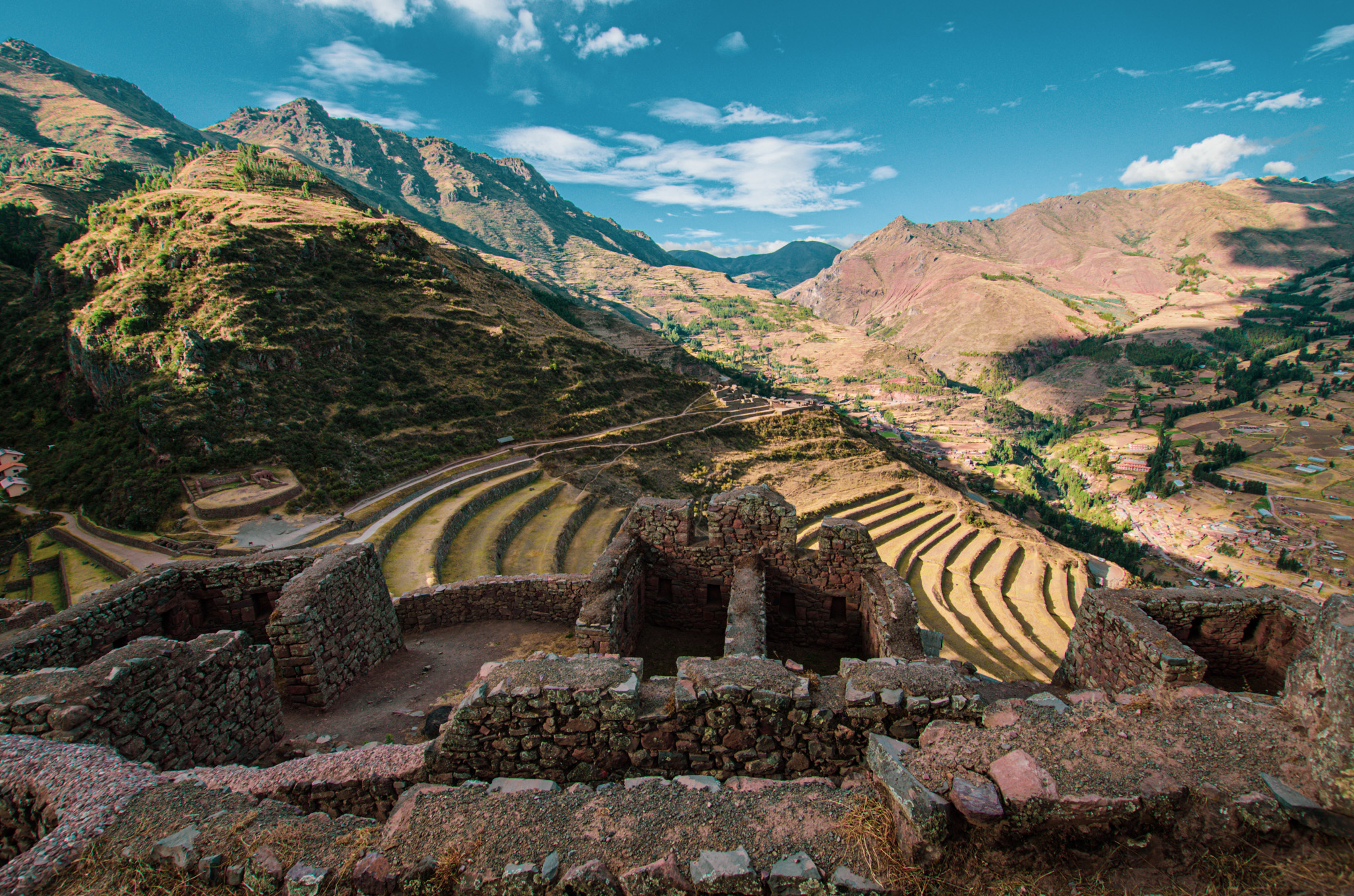 La citadelle inca de Pisac, Pérou Histoire à sac à dos